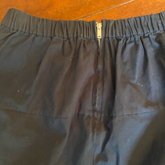 Navy blue gap skirt size XS - Picture 2 of 5